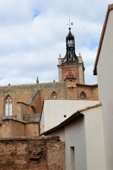 Fototapeta na wymiar view of parish church of Santa Maria in Sagunto, Spain