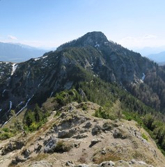 Wanderung auf den Brandelberg: Blick zum Spitzstein