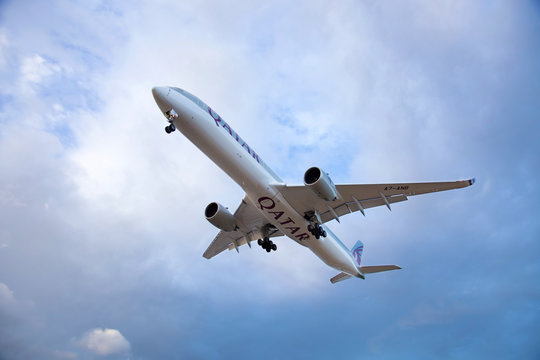 Commercial airplane Boeing 777 of Qatar Airways 