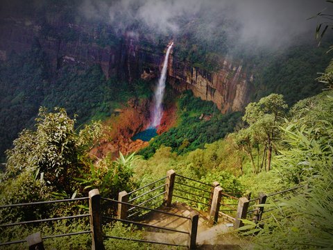 Cherrapunji Bilder Durchsuchen 1,299 Archivfotos, und