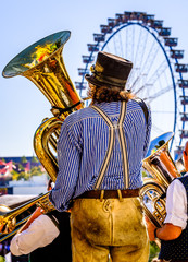 musician at the oktoberfest