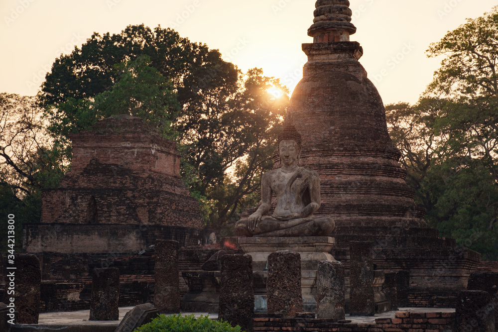 Wall mural sukhothai historical park, a unesco world heritage site in thailand