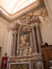 Interior de la iglesia de Dubrovnik, Croacia