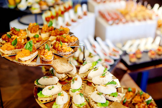 Buffet table - Powered by Adobe