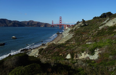 Fototapeta na wymiar View of Marshall´s Beach, Golden Gate Park and Bridge during the autumn. City of San Francisco. California. USA.