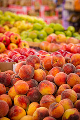 Peaches and other fruits at the farmers market