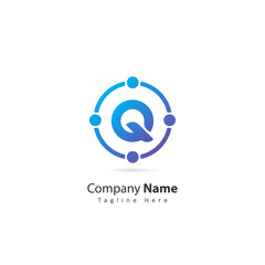 initial letter Q logo with circle and dot element. design vector illustration people logo. logo for company. icon