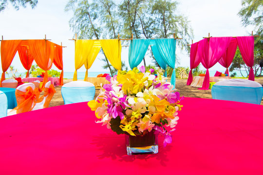 Colorful Orchid Decor On India Wedding Dinner