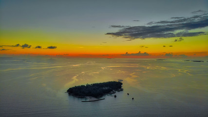 Sunset auf den Malediven by DJI
