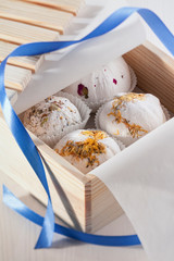 cosmetic set with bath bombs