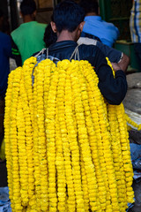 Ghazipur flower market situation in the morning, the flower itself came from China, Vietnam,...