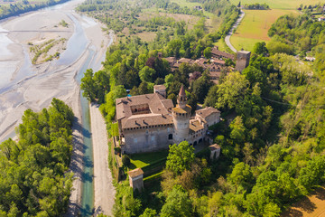 Castello di Rivalta, Piacenza, Italy - obrazy, fototapety, plakaty