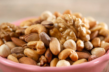 Cashews, pistachios, almonds, walnuts, hazelnuts. Mixed nuts.