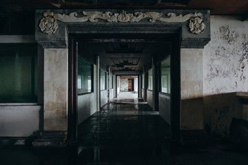 Fototapeta na wymiar photo of the room of an abandoned building