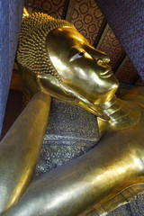 Buda tumbado del templo de Wat Pho en Bangkok