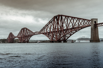 Ponte della ferrovia ad Edimburgo in Scozia