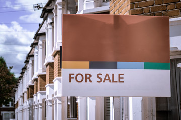 Estate ageny 'for sale' sign- UK