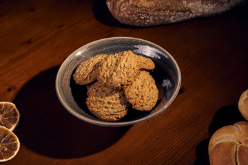 Galletas casera de avena y pan casero 
