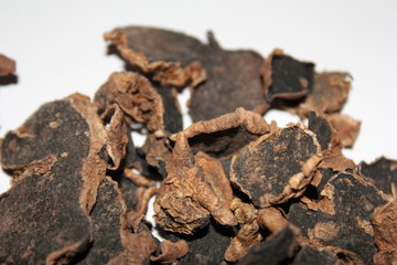 Black galingale Dried (believed to help maintain male sexual performance.)