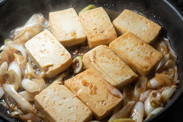 豆腐ステーキ　節約料理