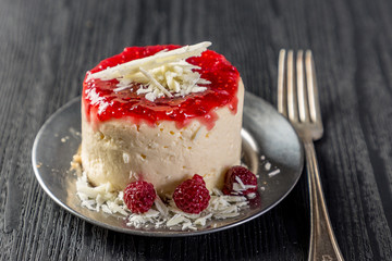 mini cake red berries ready to eat