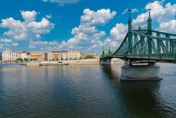 Fototapeta premium panorama of the city of Budapest in Hungary