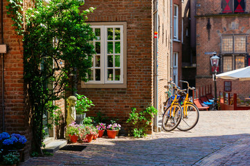 alley in the historical old town of Nijmegen, Netherlands © Christian Müller