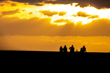 Fototapeta premium silhouette of a family