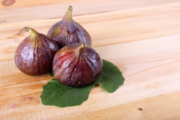 Figs on table