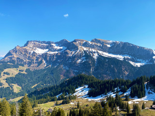 Alpine peaks Klimsenhorn, Esel, Tomlishorn and Widderfeld in the Mountain massif Pilatus or Mount...