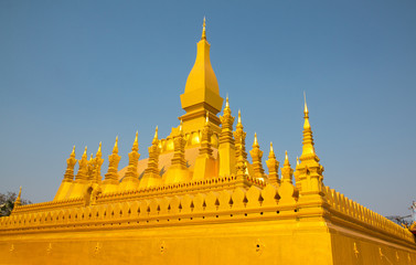 Naklejka premium Pha That Luang, a landmark of Vientiane