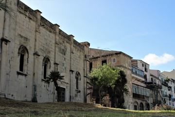 Fototapeta premium evocative image of a lateral portion of an ancient church