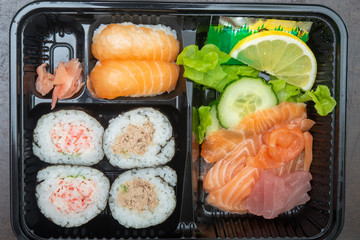 隔離中の弁当
