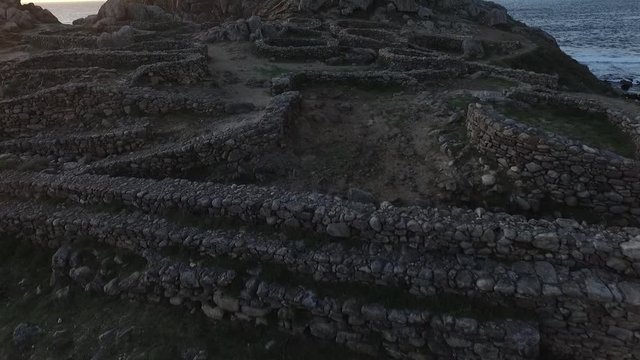 Im&aacute;genes de drone en los Castros de Baro&ntilde;a, costa de Galicia