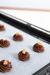 自宅でお菓子作り　ガナッシュクッキー　焼く前のクッキー生地