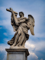 Naklejka premium Angel statue with beautiful blue sky in Italy , Rome