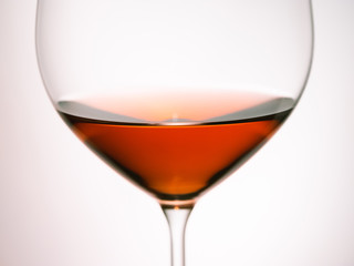 ワイングラス　赤ワイン　イメージ