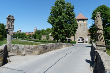 Fototapeta na wymiar Rothenberger Tor mittelalterliche Altstadt und Stadtmauer in Seßlach