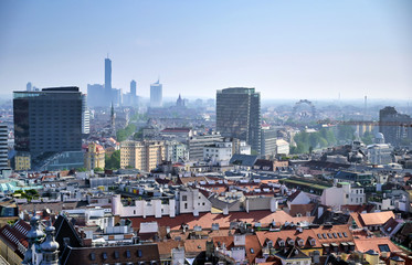 Fototapeta premium An aerial view of Vienna, Austria from St. Stephen's Cathedral.