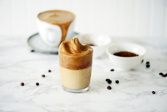 Dalgona coffee whipped 