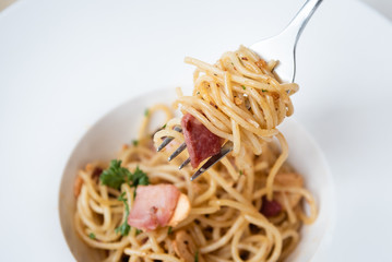 Garlic Chili Bacon Spaghetti