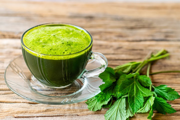 Herbal juice of white mugwort