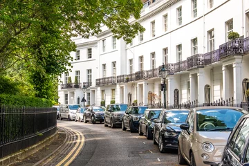 Foto op Plexiglas LONDON- An attractive street of luxury London townhouses in South Kensington © William
