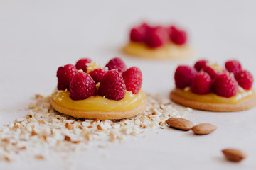 Tartelette aux framboise et au citron 