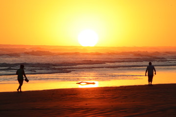 Atardecer en la playa.