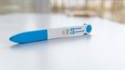 pregnancy test positive - obrazy, fototapety, plakaty