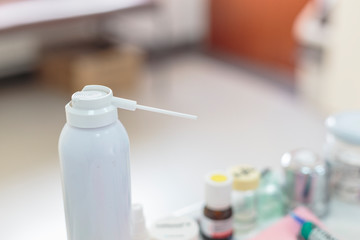 Gabinet stomatologiczny, narzędzia dentystyczne i medyczne.