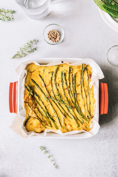 Vegan quiche with wild asparagus