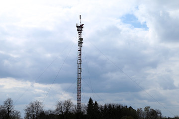repeater antenna for mobile communications