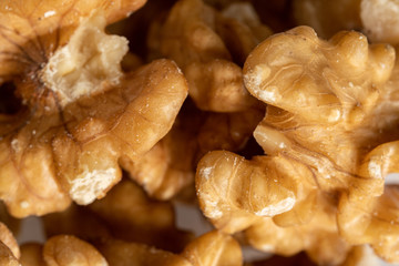 close up de nueces con iluminación de estudio